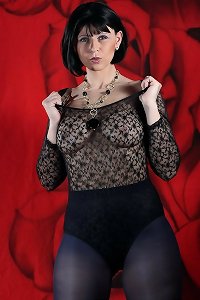 porn photo of old wife fucking with horny hubby in front room